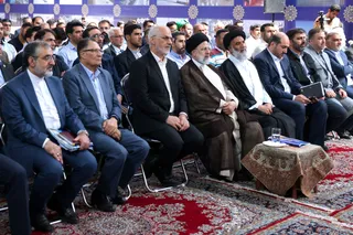 تصاویر بازدید از دومین نمایشگاه احیاگران واحدهای اقتصادی