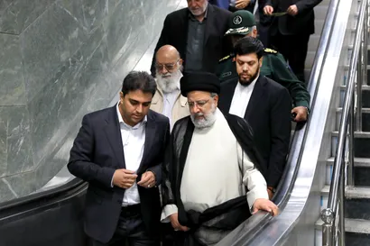 افتتاح 4 ایستگاه مترو و شروع عملیات حفاری تونل خط 10 مترو تهران