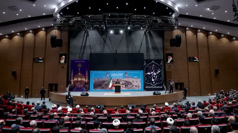 تصاویر دیدار با نخبگان استان خراسان جنوبی