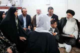 تصاویر دیدار با خانواده شهدا و جانبازان روستای قلعه جی