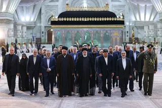 تصاویر تجدید میثاق رئیس جمهور و اعضای هیئت دولت با آرمان‌های امام راحل و شهدای انقلاب اسلامی