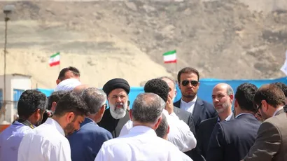 تصاویر  آغاز عملیات لوله‌گذاری انتقال آب دریای عمان به شرق کشور