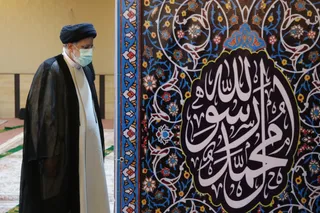 تصاویر افطار رئیس جمهور در نخستین روز از ماه مبارک رمضان همراه با ایتام