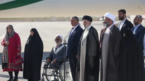 ورود رئیس جمهور به استان سمنان