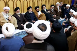 تصاویر نشست با جمعی از علما و روحانیون در حرم عبدالعظیم حسنی