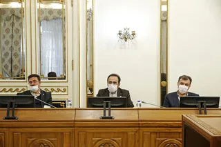 نباید دسترسی به وکیل آنچنان سخت باشد که تا به فردی پیشنهاد وکیل شد، بگوید توان هزینه کردن برای گرفتن وکیل را ندارم