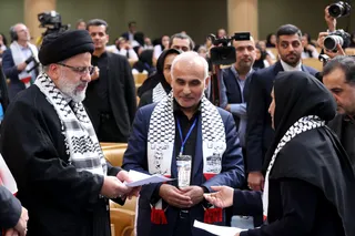 تصاویر مراسم تجلیل از دستاوردها و تکریم فعالان نظام بهداشت کشور در دولت مردمی