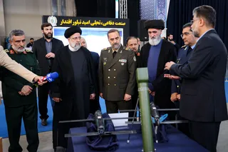 تصاویر بازدید از نمایشگاه دستاوردهای فناورانه وزارت دفاع و پشتیبانی نیروهای مسلح