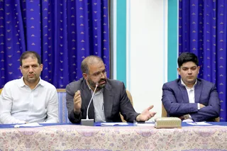 نشست با جمعی از فعالان کسب و کارهای فضای مجازی