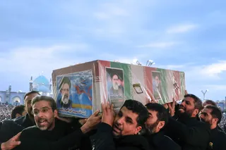مراسم تشییع پیکر رئیس جمهور شهید و همراهان در مشهد