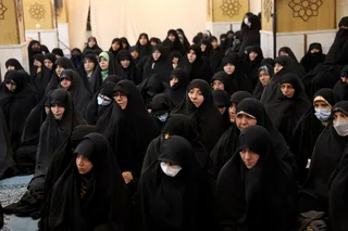 تصاویر نشست با جمعی از علما و روحانیون در حرم عبدالعظیم حسنی