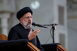 تصاویر مراسم شب نوزدهم ماه مبارک رمضان در حرم امام خمینی (ره)