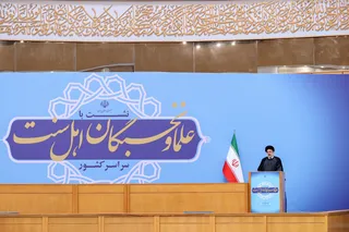 تصاویر نشست علما و نخبگان اهل سنت سراسر کشور با رئیس جمهور