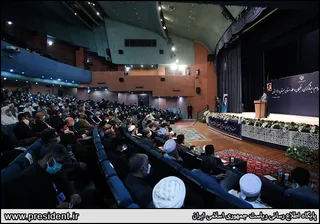 تصاویر دیدار نمایندگان اقشار مردم ، ایتارگران ، نخبگان و علماء استان سیستان و بلوچستان