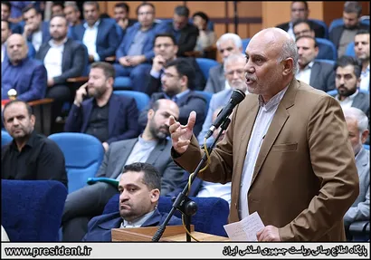 تصاویر نشست مشترک شورای برنامه‌ریزی و توسعه و فعالان اقتصادی خوزستان