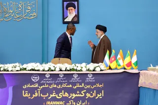 تصاویر نشست با شرکت کنندگان اجلاس بین المللی همکاری های علمی - اقتصادی ایران و کشورهای غرب آفریقا