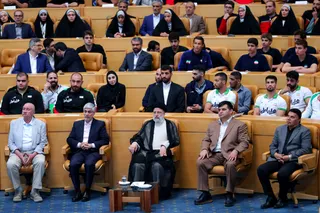 آیین تجلیل از قهرمانان و مدال آوران