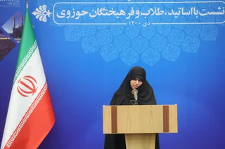 تصاویر نشست با اساتید ، طلاب و فرهیختگان حوزوی