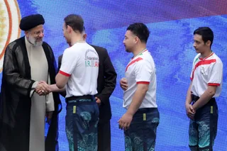 آیین تجلیل از قهرمانان و مدال آوران