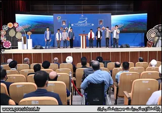 دیدار رئیس جمهور با نخبگان ، علماء ، خانواده شهدا ، ایثارگران و جمعی از اقشار مختلف مردم