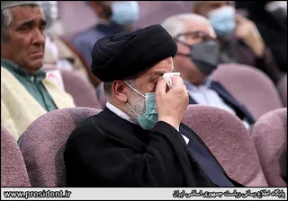 تصاویر دیدار رئیس جمهور با نخبگان ، علماء ، خانواده شهدا ، ایثارگران و جمعی از اقشار مختلف مردم کهکیلویه وبویراحمد