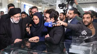 تصاویر بازدید از نمایشگاه روایت خدمت