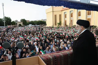 تصاویر حضور دکتر رئیسی در اجتماع باشکوه مردم تبریز