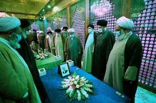 تصاویر مراسم تجدید میثاق اعضای مجلس خبرگان رهبری با امام راحل