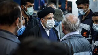 بازدید رئیسی از یک واحد تولیدی در شهرک صنعتی عباس آباد