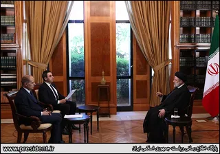 تصاویر مصاحبه با شبکه تلویزیونی السوریه و خبرگزاری رسمی سوریه