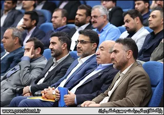 تصاویر نشست مشترک شورای برنامه‌ریزی و توسعه و فعالان اقتصادی خوزستان