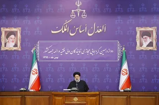 محوریت ائمه جمعه و مساجد برای جمع آوری کمک‌های مومنانه در دوران شیوع کرونا گواهی بر پناهگاه بودن مساجد است