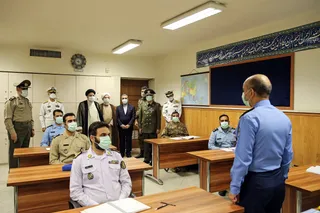 ویژگی ارتش ما این است که ارتش ولایی است؛ این ارتش مردم را باور دارد و مردم هم به ارتش اعتماد دارند