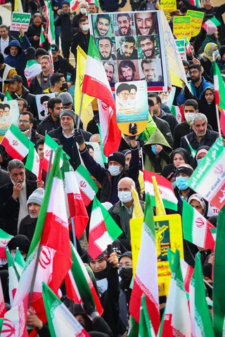تصاویر سخنرانی در اجتماع باشکوه راهپیمایان ۲۲ بهمن ۱۴۰۱