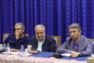 نشست رمضانی با فعالان عرصه تولید و اقتصاد مردمی