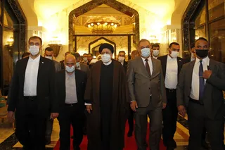 آیت الله رئیسی در بدو ورود به بغداد مورد استقبال مقامات عراقی قرار گرفت