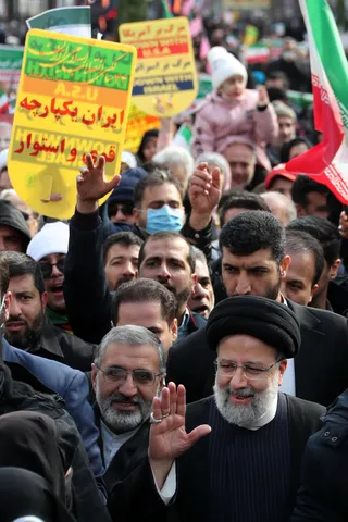 تصاویر حضور در راهپیمایی پرشکوه ۲۲ بهمن ۱۴۰۱