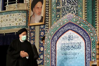 تصاویر مراسم شب بیست و یکم ماه مبارک رمضان در مصلی تهران