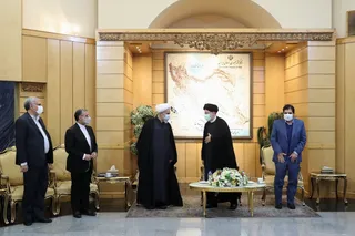 تصاویر سفر آیت الله رئیسی به قطر