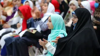 تصاویر جشن میلاد حضرت معصومه (س) و روز دختر