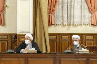 پاسداشت حضور مردم در مراسم ۲۲ بهمن، تشکر عملی و خدمت صادقانه به آنهاست/ مردم نباید در خرید کالاهای اساسی و مورد نیاز خود، دغدغه قیمت‌های بازار را داشته باشند