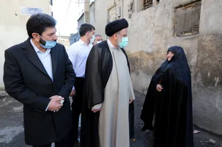 تصاویر بازدید سرزده رئیس جمهور از محله شهید هرندی تهران