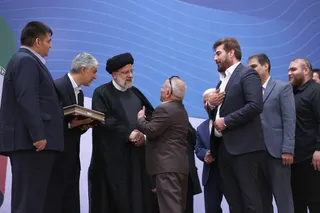 تصاویر مراسم تجلیل از مدال آوران و قهرمانان ورزشی