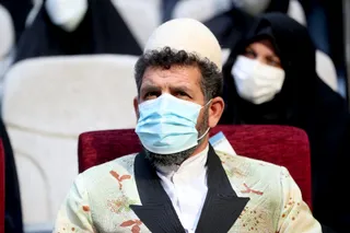 تصاویر دیدار رئیس جمهور با نخبگان ، علماء ، خانواده شهدا ، ایثارگران و جمعی از اقشار مختلف مردم