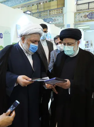 تصاویر بازدید از نمایشگاه بین المللی قرآن کریم