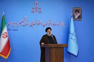 واگذاری بنگاههای دولتی به بخش خصوصی یک ضرورت است به شرط آنکه دولت بخش خصوصی را توانمند کند