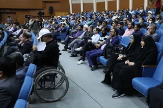 تصاویر نشست با جمعی از نخبگان استان اصفهان