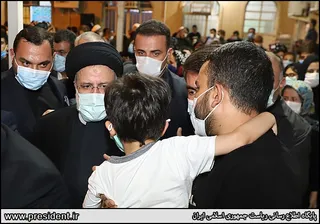 حضور سرزده رئیس جمهور در محله منبع آب اهواز
