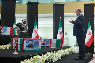 ادای احترام مقامات کشورها به مقام رئیس جمهور شهید و همراهان