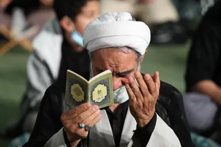 تصاویر مراسم شب بیست و یکم ماه مبارک رمضان در مصلی تهران